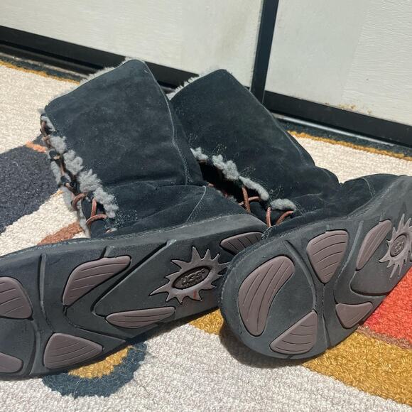 Vintage Hippy Festival Womens black suedelace up Appalachian Uggs 9W - Picture 2 of 6